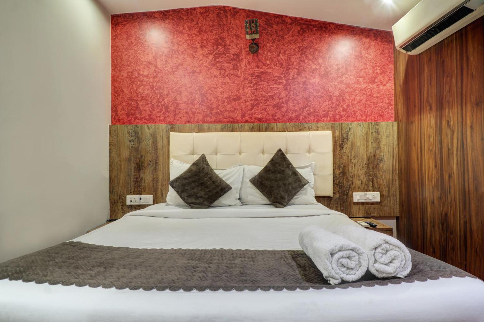 Hotel A. K. International - Fort ムンバイ エクステリア 写真